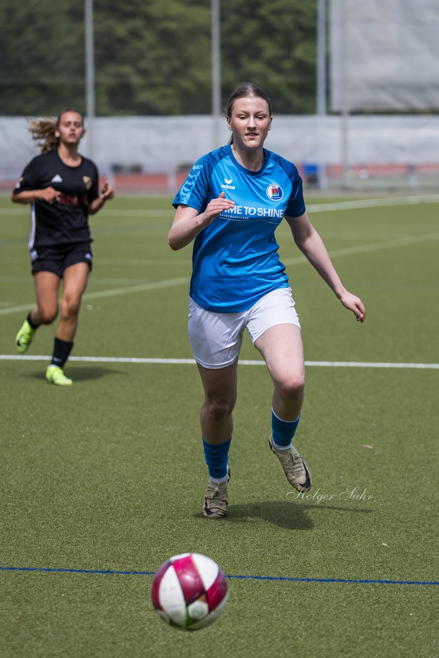Bild 311 - wBJ SC Condor - VfL Pinneberg : Ergebnis: 3:2